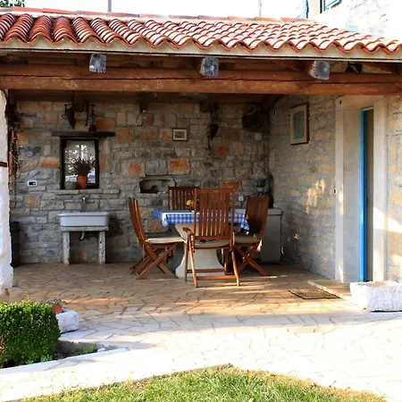 Family Friendly House With A Swimming Pool Zgrabljici, Istria - Sredisnja Istra - 3353 Vošteni